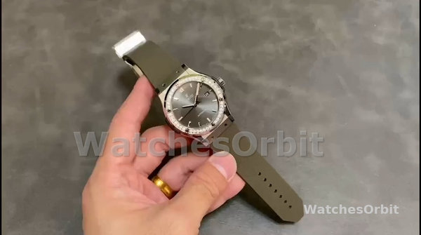 Men's Hublot Classic Fusion 42MM Men's Grey Dial Grey