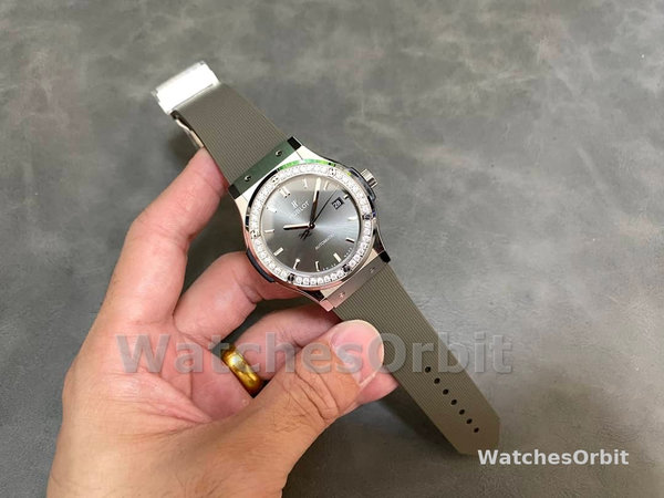 Hublot Classic Fusion Grey Dial 42mm Mens Replica Watch