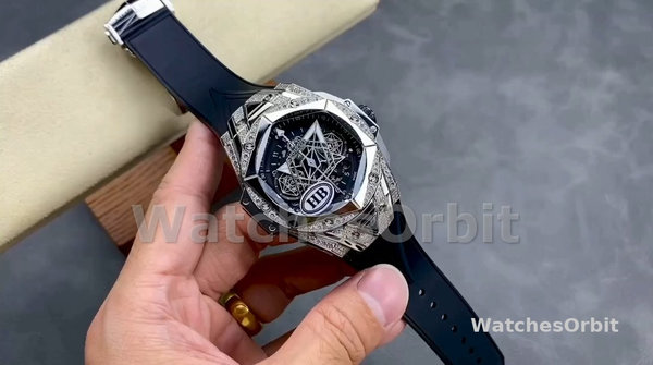Men's Hublot Big Bang Sang Bleu II Titanium Pavé 418.NX.1107.RX.1604.MXM20 Black Dial