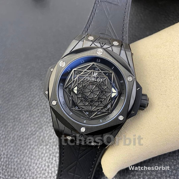 Hublot Big Bang 415.CX.1114.VR.MXM17 45mm Mens Watch