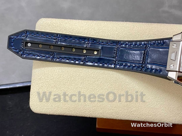 Womens Hublot Big Bang One Click 39mm Ladies Timepiece 465.SX.7170.LR.1204 Blue Replica Watch Image