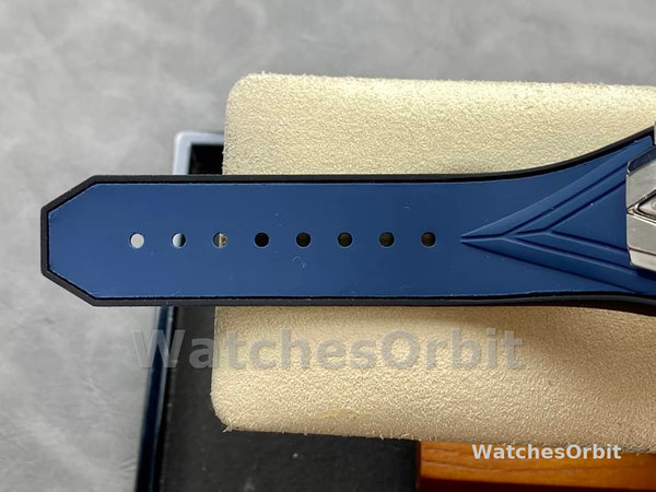 Hublot Big Bang Sang Bleu II Titanium 418.NX.5107.RX.MXM20