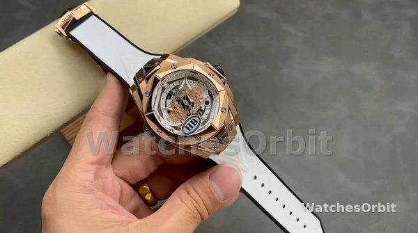 Men's Hublot Big Bang Titanium 42MM Men's  418.OX.2001.RX.MXM20 Transparent Dial