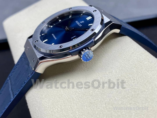 542.NX.7170.LR Hublot Classic Fusion Automatic Blue