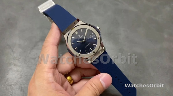 Mens Hublot Classic Fusion-301.PB.131.RX, 42mm, Men’s Blue Replica Watch Image