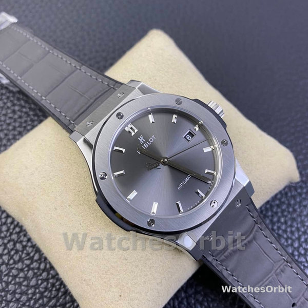 Hublot Classic Fusion 511.NX.7071.LR 45MM Grey Dial Mens