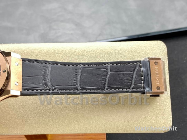 Mens Hublot Classic Fusion-511.OX.7081.LR, 45mm Grey Replica Watch Image
