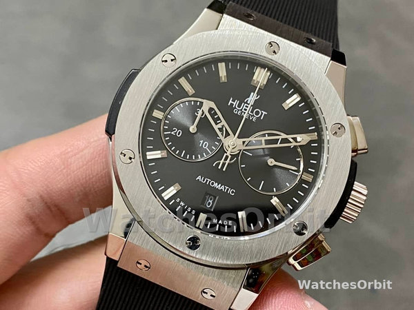 Hublot Classic Fusion 521.NX.1170.RX 45MM Mens