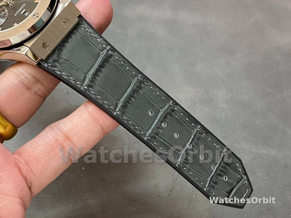 Hublot Classic Fusion 521.NX.7071.LR 45MM Mens