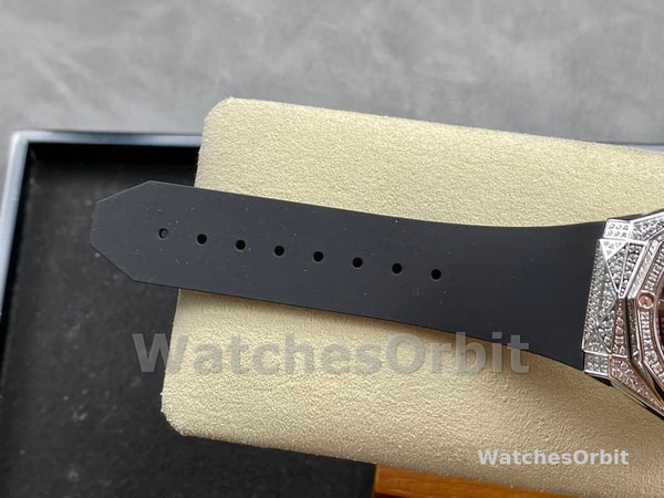 Hublot Classic Fusion 550.NS.1800.RX.1604.ORL19 40mm
