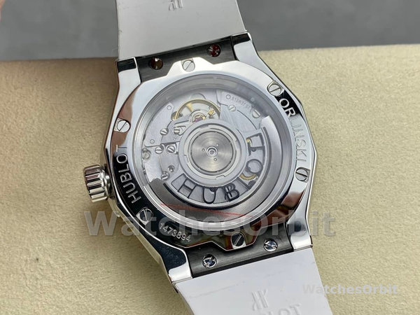 Hublot Classic Fusion 550.NS.2200.RW.1604.ORL20 40mm