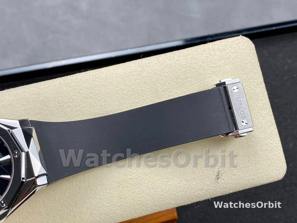 Hublot Classic Fusion 550.NS.2200.RW.ORL20 40 mm