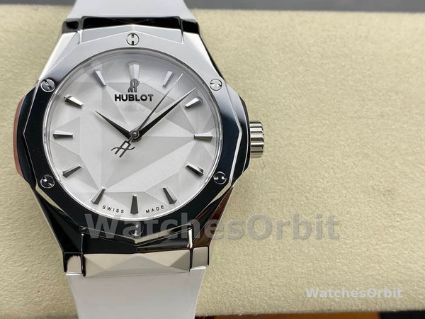 Hublot Classic Fusion 550.NS.2200.RW.ORL20 40 mm