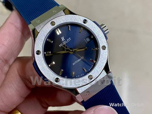Hublot Classic Fusion 565.NX.1171.RX 38 mm Lady