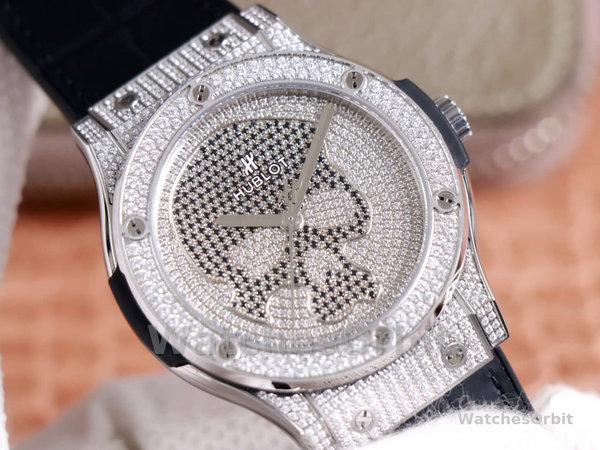 Hublot Classic Fusion Skull Titanium Full Pave 511.NX.9000.LR.1704.SKULL 45mm