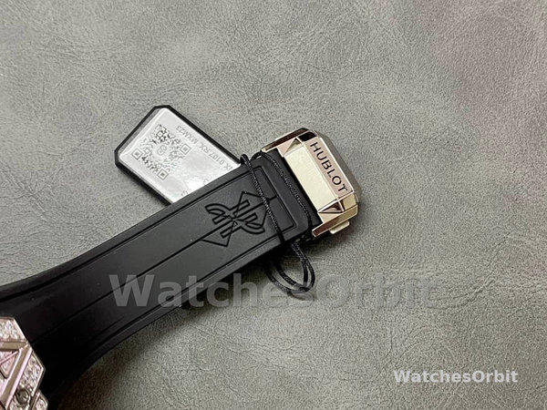 Hublot Spirit of Big Bang 648.NX.0107.RX.1604.MXM23 42mm