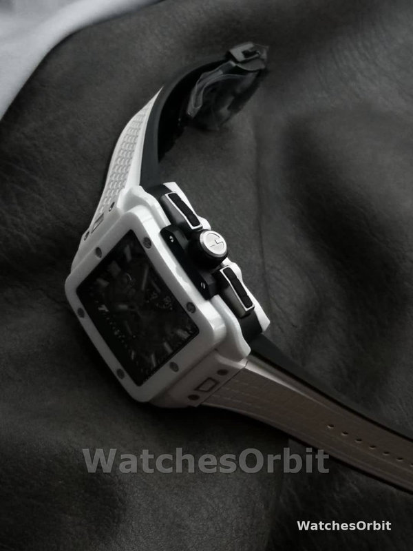 Hublot Spirit of Big Bang 821.HX.0170.RX 42mm Mens