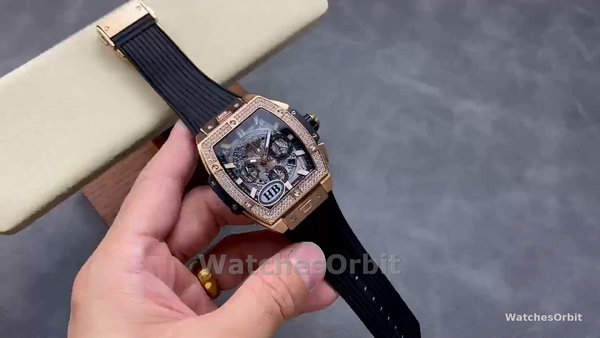 Men's Hublot Spirit of Big Bang King Gold with Diamonds 42MM 642.OX.0180.RX.1104 Skeleton
