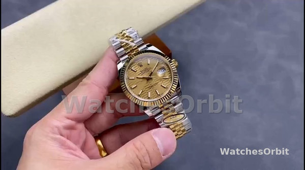 Replique Rolex Datejust 36mm Unisex-126233-Champagne Cadran à motifs - Lunette cannelée Champagne