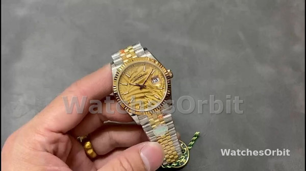 Replica Rolex Datejust 36 mm Unisex-126233-Giornale con motivo a palme dorate-Ghiera scanalata dorata