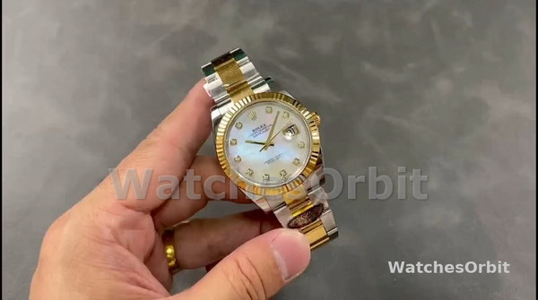 Replique Rolex Datejust 36mm Unisex-126233-White MOP Diamond Dial White