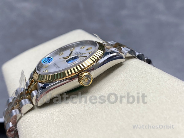 Unisexs Rolex Datejust 36mm Unisex-126233-White MOP Diamond Dial-Fluted Bezel MOP Replica Image
