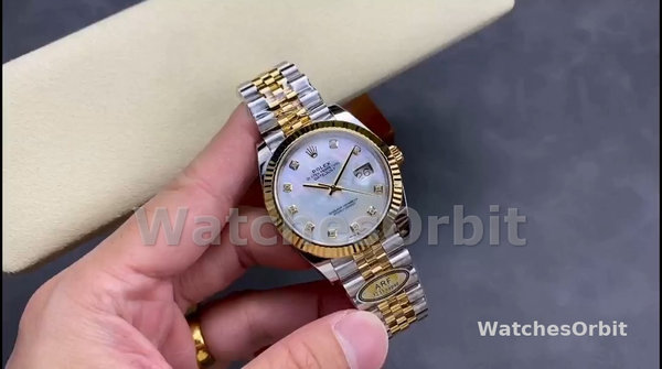 Replica Rolex Datejust 126333 0018 41mm White Mother of Pearl Diamond Dial Herrenuhr
