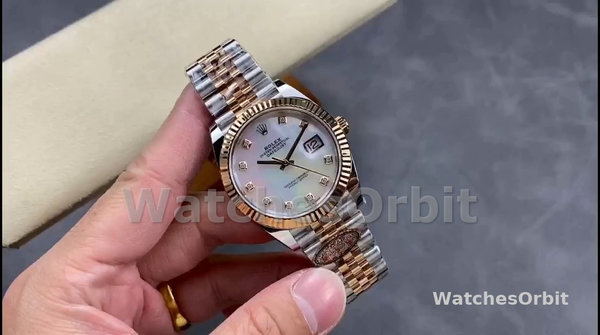 Replica Rolex Datejust 126333 0018 41mm White Mother of Pearl Diamond Dial Herrenuhr Sammlerstück