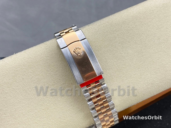 Replica Rolex Datejust 126333 0018 41mm White Mother of Pearl Diamond Dial Herrenuhr Sammlerstück