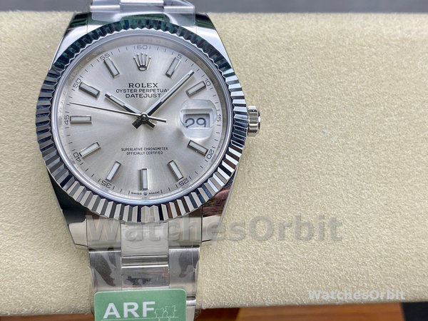 Replica Rolex Datejust 41mm Heren-126334 0003-Gegolfde ring-Zilveren wijzerplaat Zilver