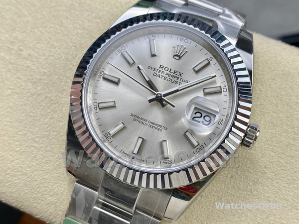 Replica Rolex Datejust 41mm Heren-126334 0003-Gegolfde ring-Zilveren wijzerplaat Zilver