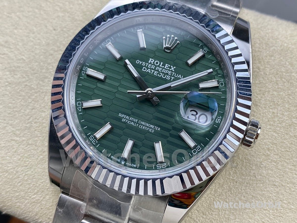 Replica Rolex Datejust 41mm Heren-126334 0029-Gegolfde ring-Groene wijzerplaat met motief Groen