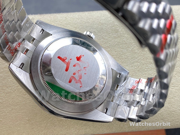 Replica Rolex Day Date 36-m128238 0118 voor heren, geribbelde lunette, groene ombre wijzerplaat, President-band, groene ombre wijzerplaat