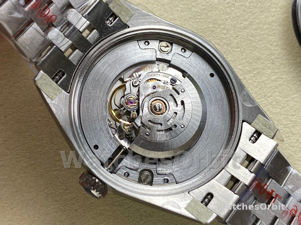 Unisexs Rolex Day Date 36-128235 0039, 18K Everose Gold, Diamond‑Paved Dial, Fluted Bezel, President Diamond & Rose Gold Replica Watch Image