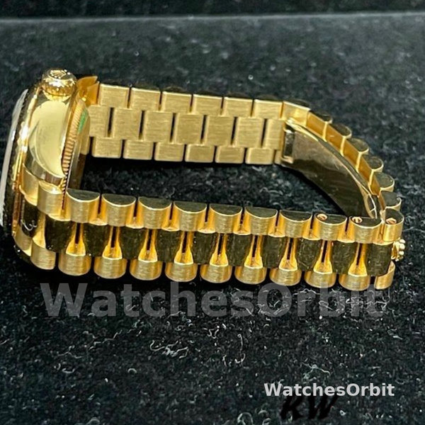 Womens Rolex Datejust-279178, 28mm, Linden Green Dial, Fluted Bezel, Lady Linden Green Replica Watch Image