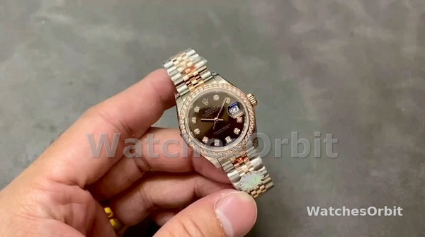 Replica Dames Rolex Datejust 28mm Chocolade Diamond Dial m279135rbr 0018 Dames Chocolade Dial