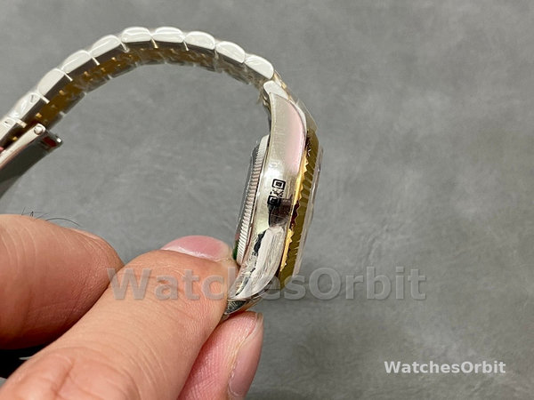 Womens Rolex Datejust 28mm Yellow Gold & Steel m279173 0011 Womens Champagne Dial Replica Watch Image