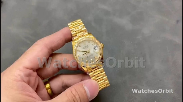 Replique Rolex Datejust 31-M278288RBR 0028 pour femme, or jaune, cadran argenté à diamants, lunette à diamants, cadran argenté pour femme