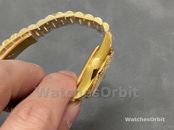 Replica Rolex Datejust 31 Gelbgold Silber Diamant Zifferblatt Diamant Lünette M278288RBR 0028 Damenuhr Exklusives Design