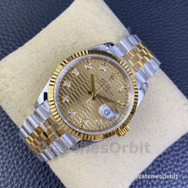 Rolex Datejust 36 126233 0045 Champagne Fluted Motif Diamond Dial