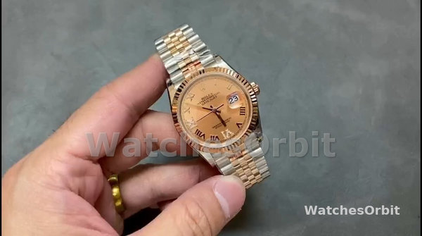 Replique Rolex Datejust 36-m126231 0027, acier et or Everose, cadran romain pavé de diamants roses, cadran or rose, pour femmes