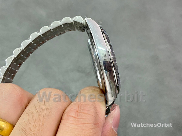 Replica Rolex Datejust 41 Ice Blue Dial mit geriffelter Lünette 126334 Herrenuhr Sportliches Design