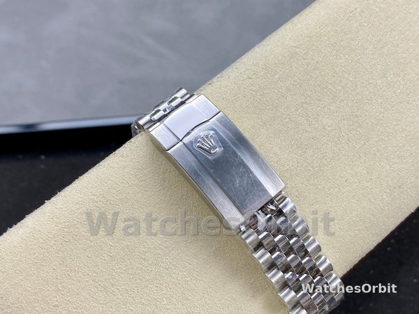 Rolex Datejust 41 Stainless Steel Smooth 126300 0024 Blue Stick Dial