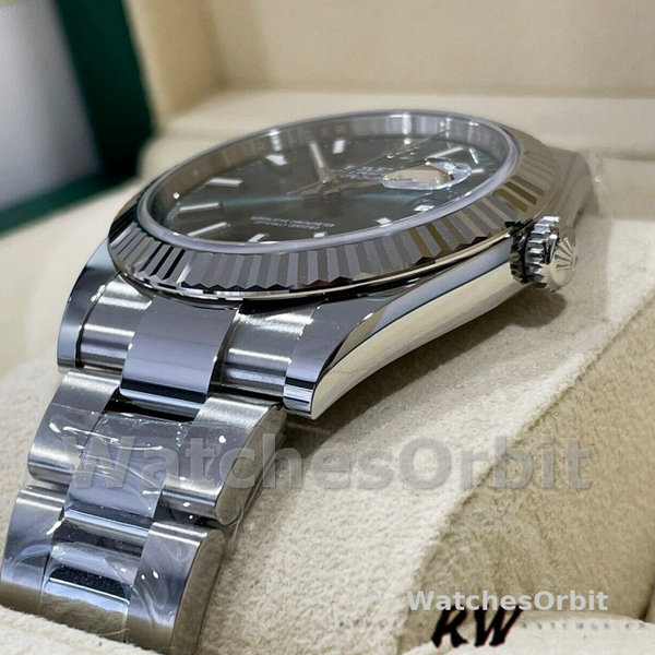 Replica Rolex Datejust 41 mm Uomo-m126334 0027-Ghiera scanalata-Dialetto verde Quadrante verde