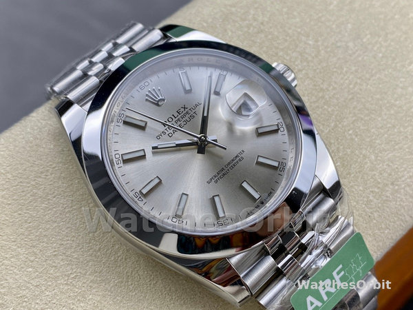Rolex Datejust 41mm m126300 0004 Silver Stick DIal Oystersteel Case Domed Bezel