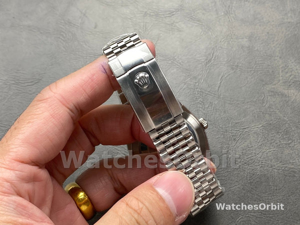 Replica Rolex Datejust 41-126333 0017, acciaio e oro giallo, quadrante bianco con diamanti, Oyster MOP, uomo