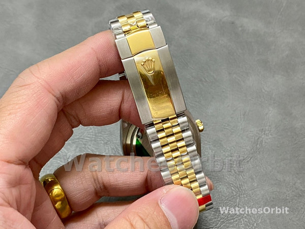 Womens Rolex Datejust 36mm Unisex-m126233 0019-White Index Dial-Fluted Bezel White Replica Image