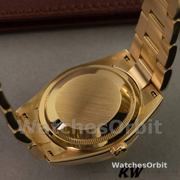 Replique Rolex Day-Date 36mm Unisex-118208-or jaune-numéro arabe-vague-cadran champagne Champagne