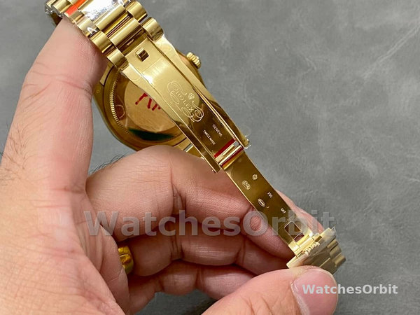 Replica Rolex Day-Date 36mm voor heren-118208 Geelgoud-Witte wijzerplaat-Roomcijfer Wit