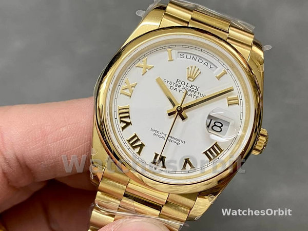 Replica Rolex Day-Date 36mm voor heren-118208 Geelgoud-Witte wijzerplaat-Roomcijfer Wit